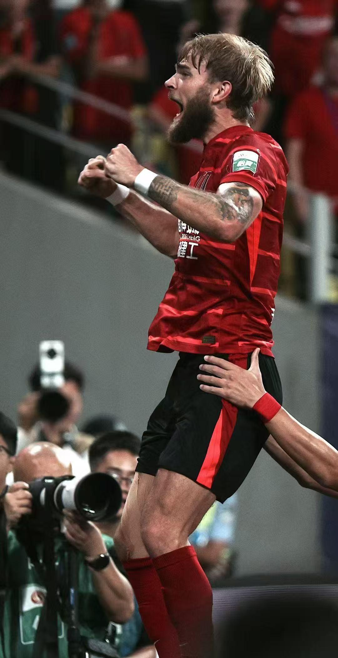 半岛体育app下载-国乒让路足协杯成都蓉城vs河南